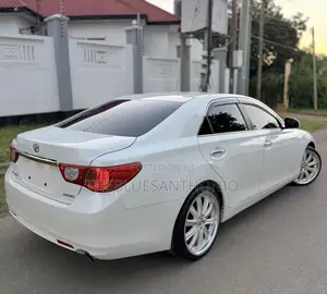 Toyota Mark X 2012 White