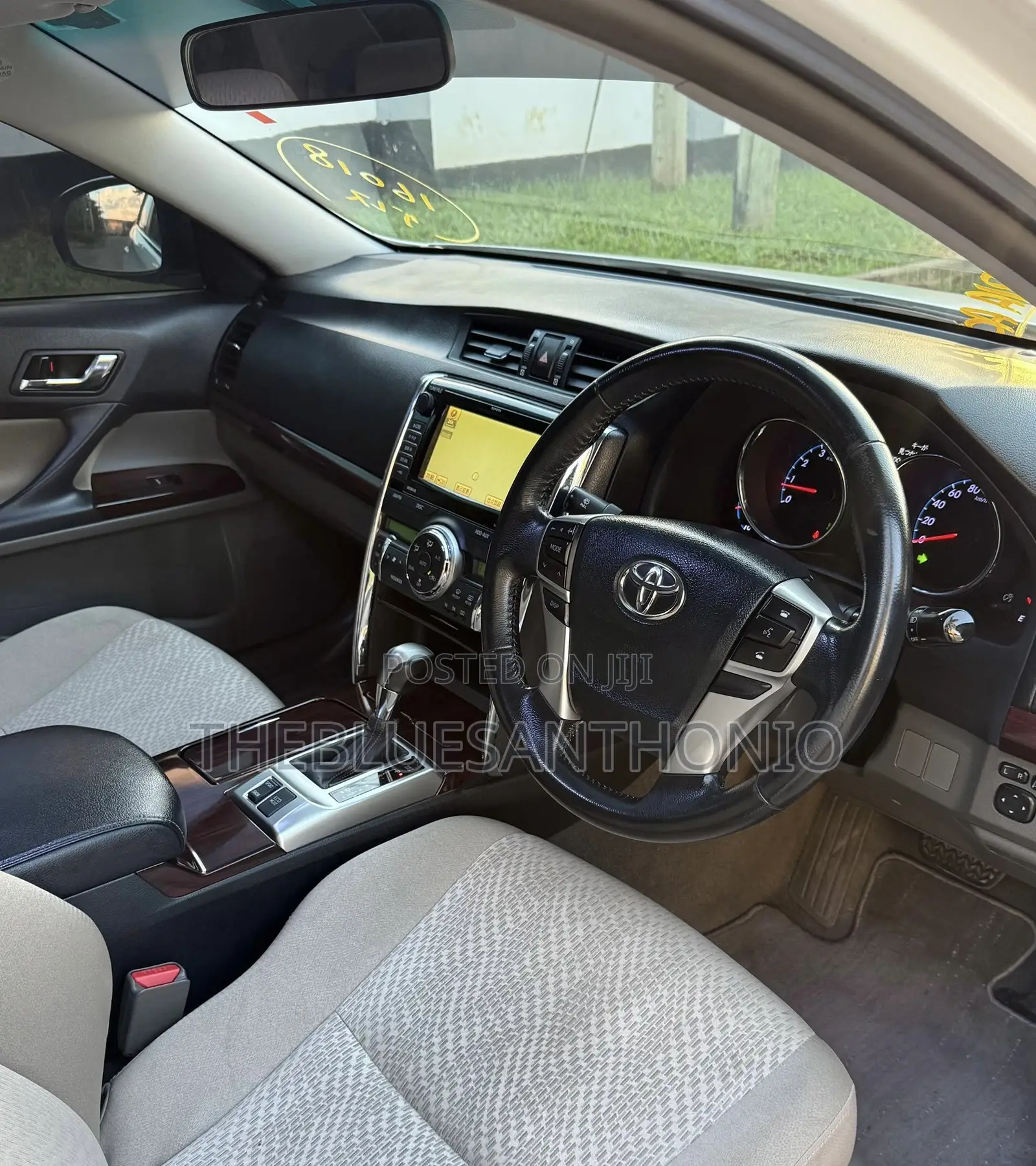 Toyota Mark X 2012 White