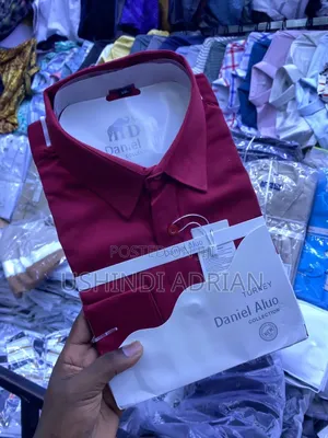 Shati Za Mikono MirefuQuality Ya Juu–Cotton Halisi (Daniel)