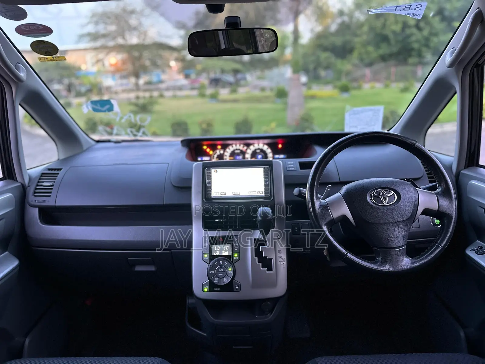 Toyota Noah 2008 Black