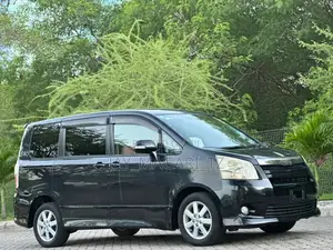 Toyota Noah 2008 Black