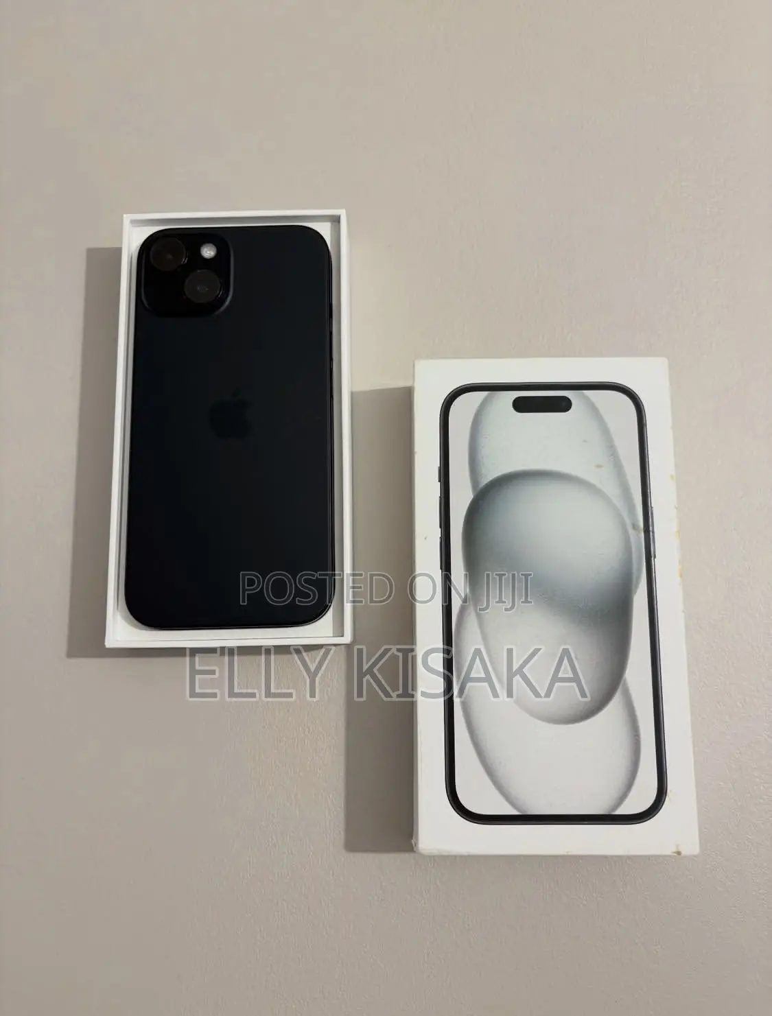 New Apple iPhone 15 128 GB Black