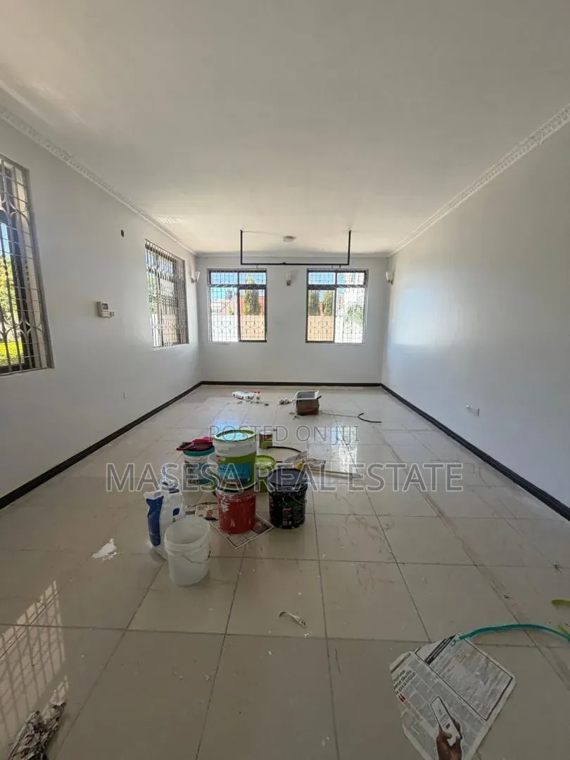 4bdrm House in Masaki for rent