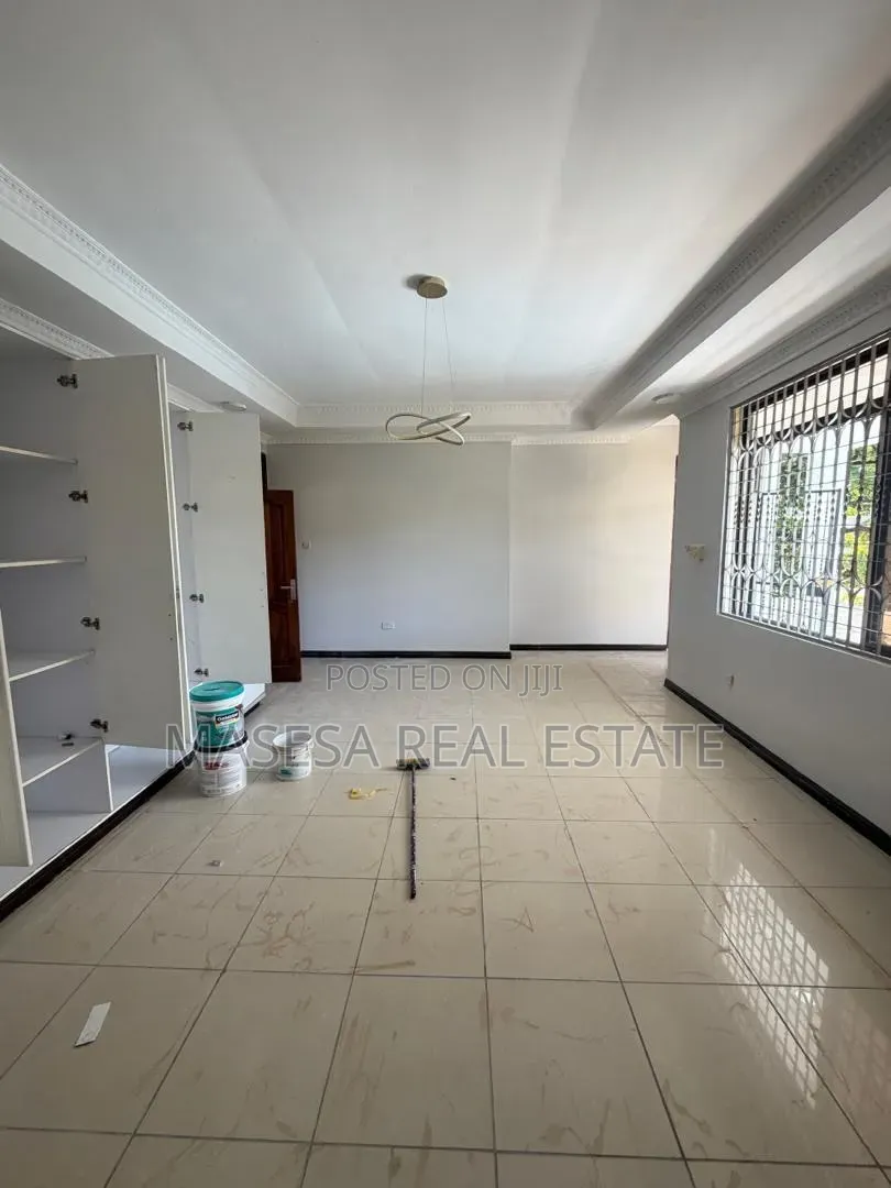 4bdrm House in Masaki for rent