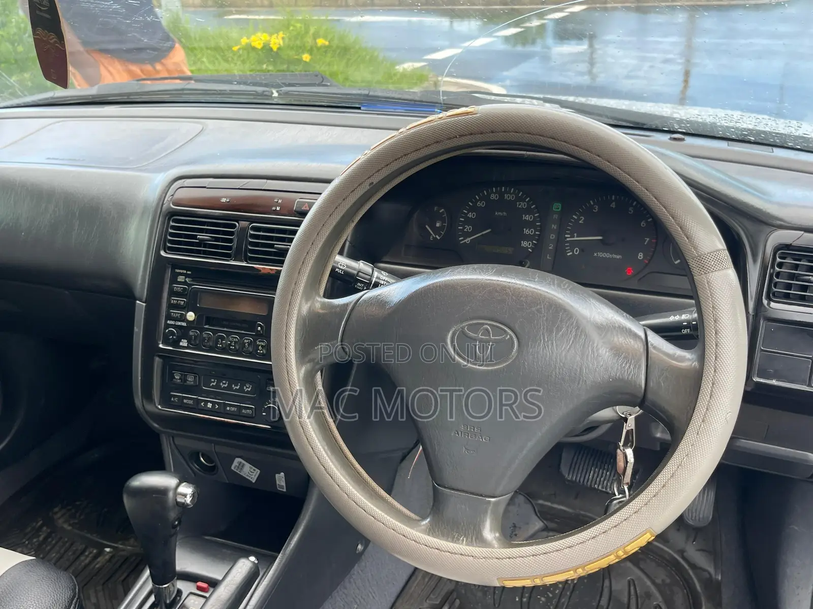 Toyota Carina 1.5 FWD Sedan 2001 Silver