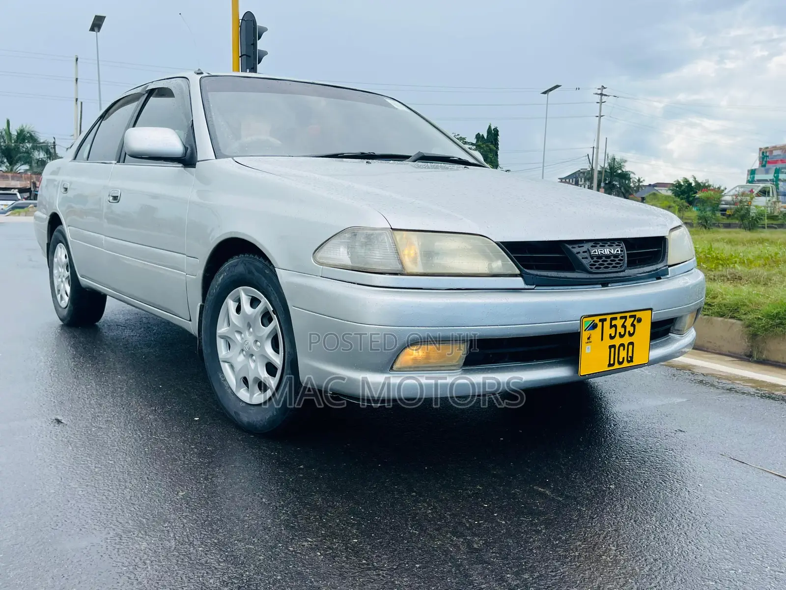 Toyota Carina 1.5 FWD Sedan 2001 Silver