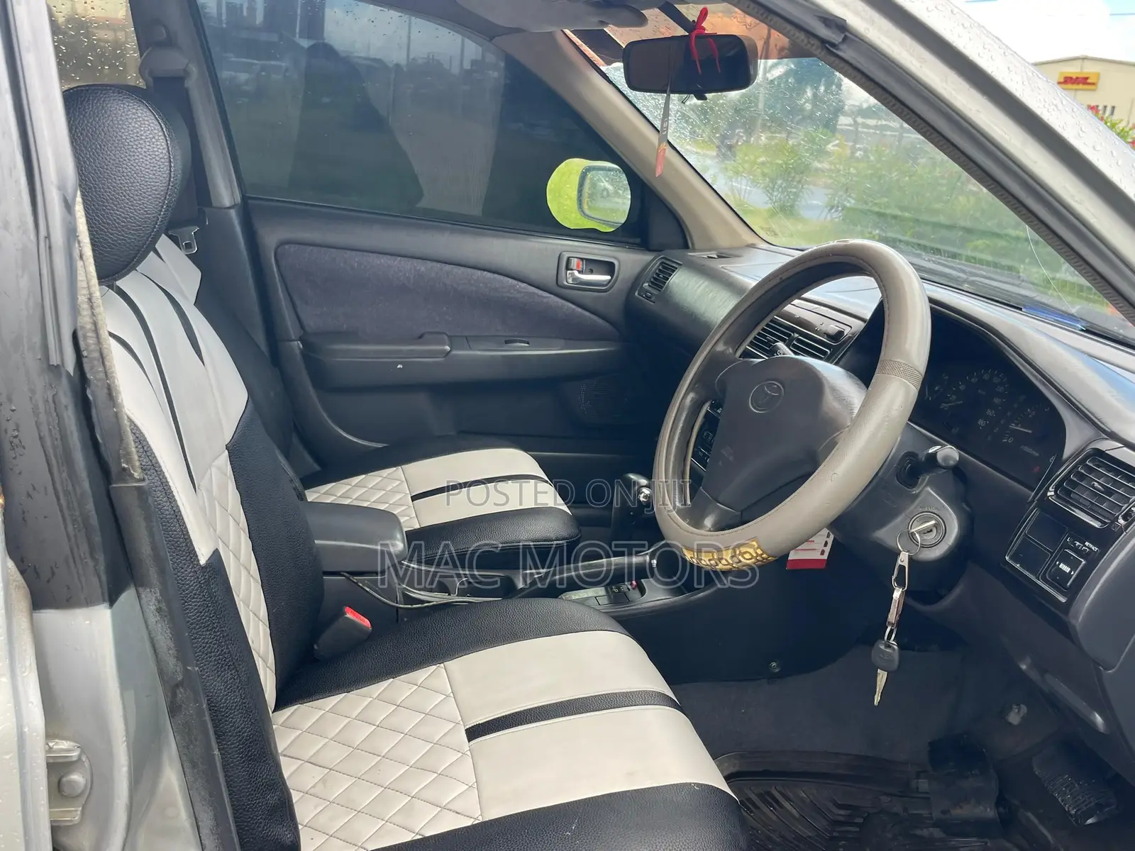 Toyota Carina 1.5 FWD Sedan 2001 Silver
