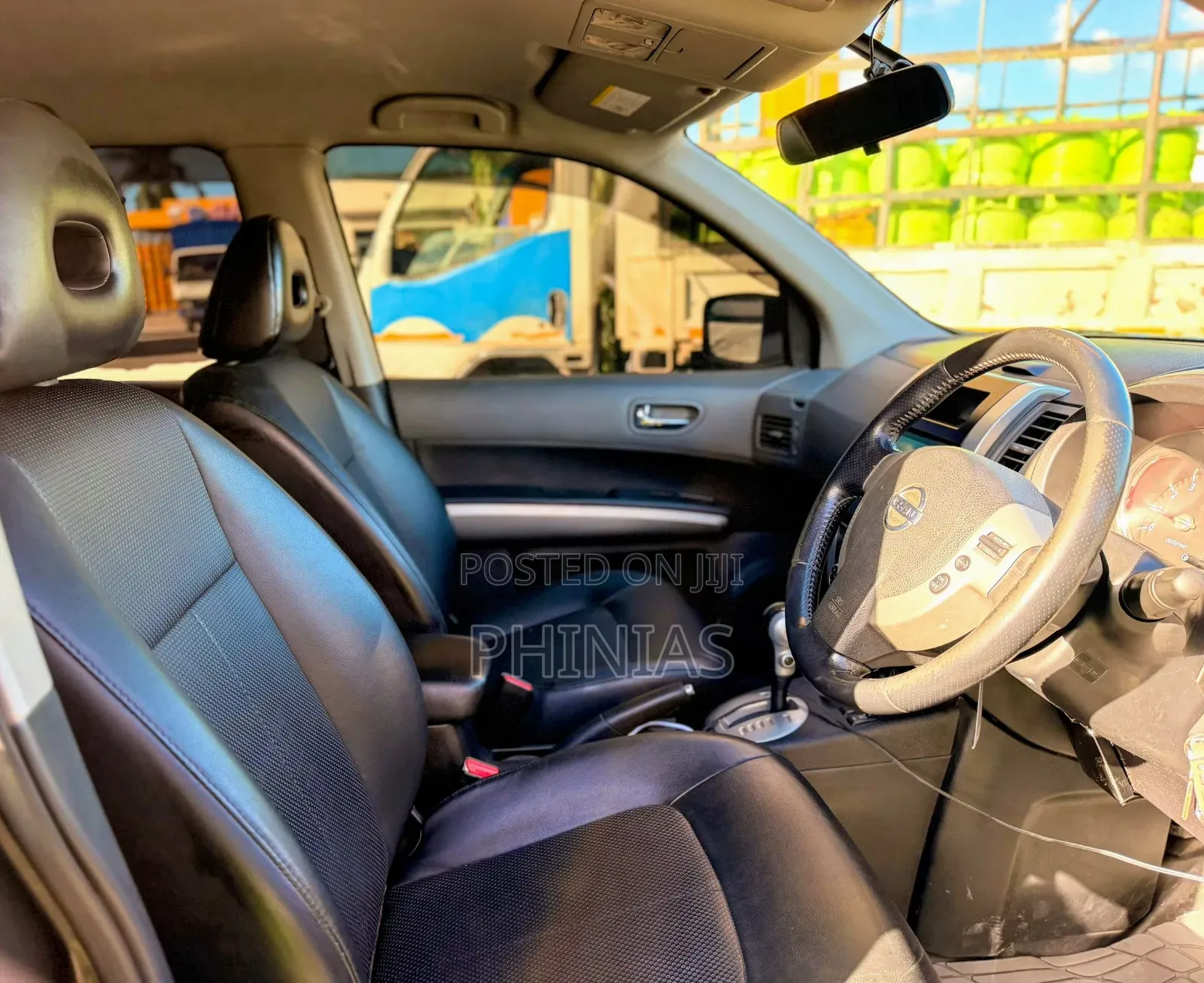 Nissan X-Trail 2011 Black