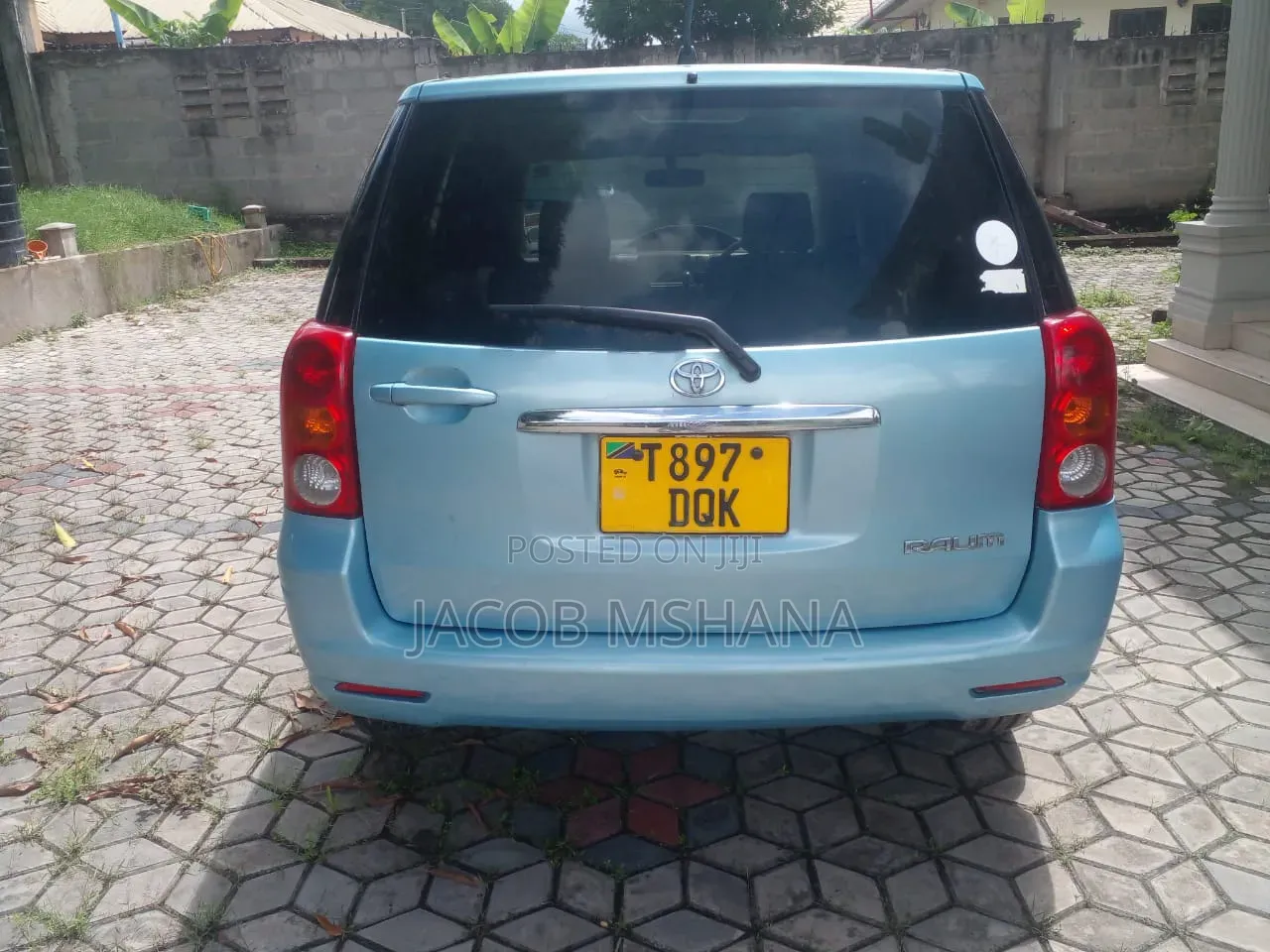 Toyota Raum 2006 Beige