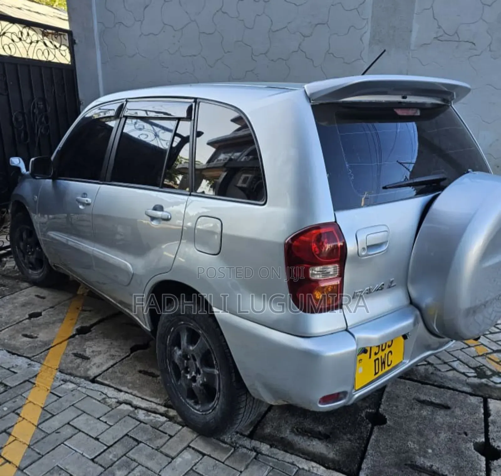 Toyota RAV4 Automatic 2003 Silver