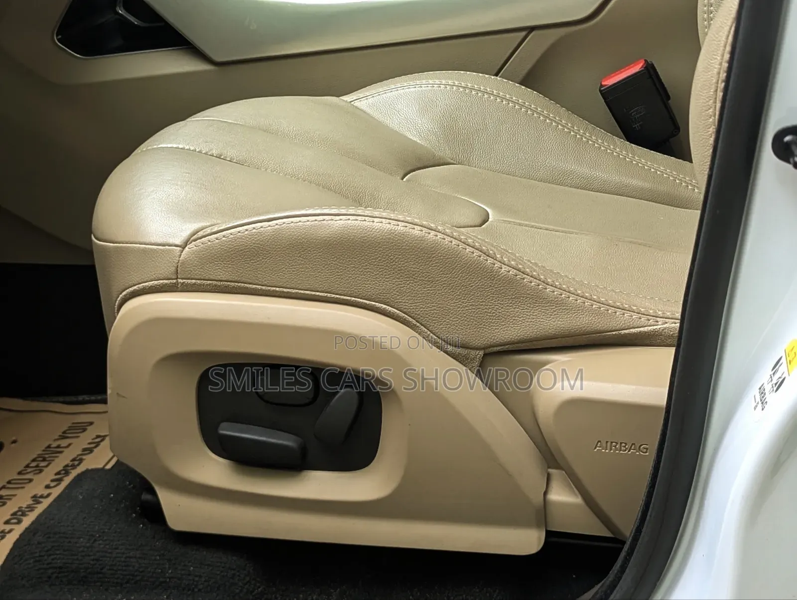 Land Rover Range Rover Evoque Dynamic 4x4 (2.0L 4cyl 9A) 2014 Pearl