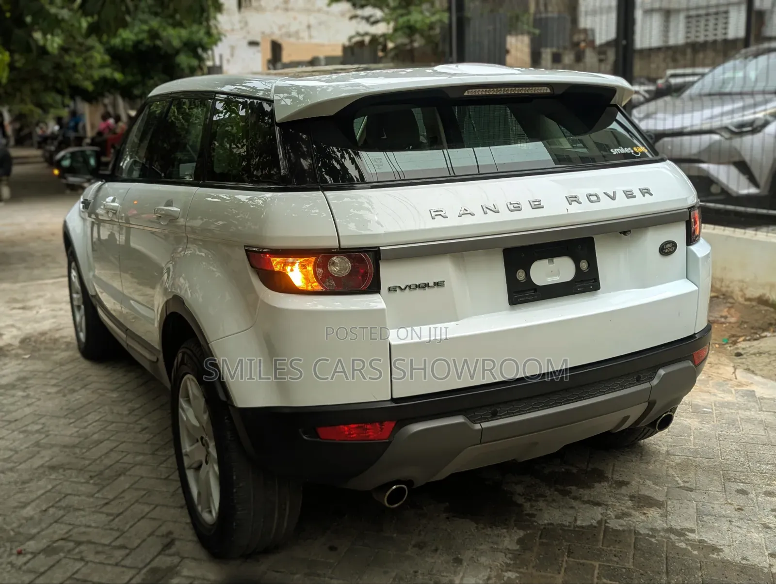 Land Rover Range Rover Evoque Dynamic 4x4 (2.0L 4cyl 9A) 2014 Pearl