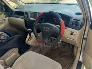 Toyota Corolla Spacio 2004 Silver