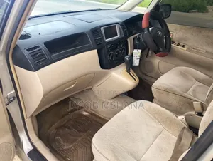 Toyota Corolla Spacio 2004 Silver