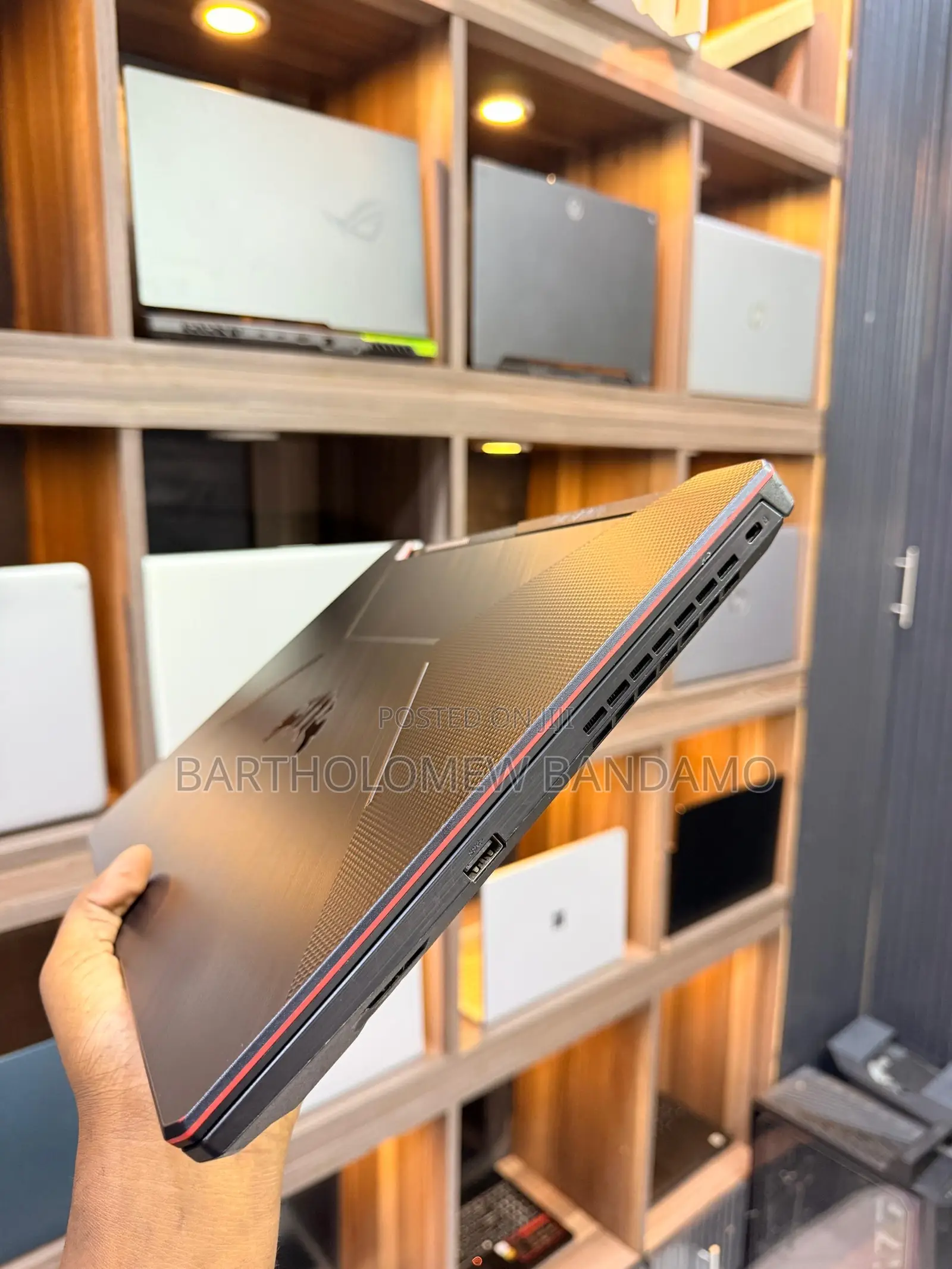 Laptop Asus TUF Gaming F16 16GB Intel Core i7 SSD 512GB