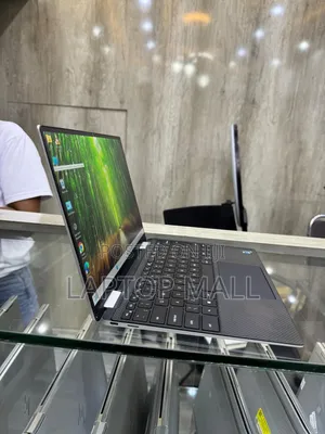 New Laptop Dell XPS 13 16GB Intel Core i7 SSD 512GB