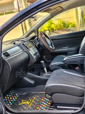 Nissan Tiida 2007 Black