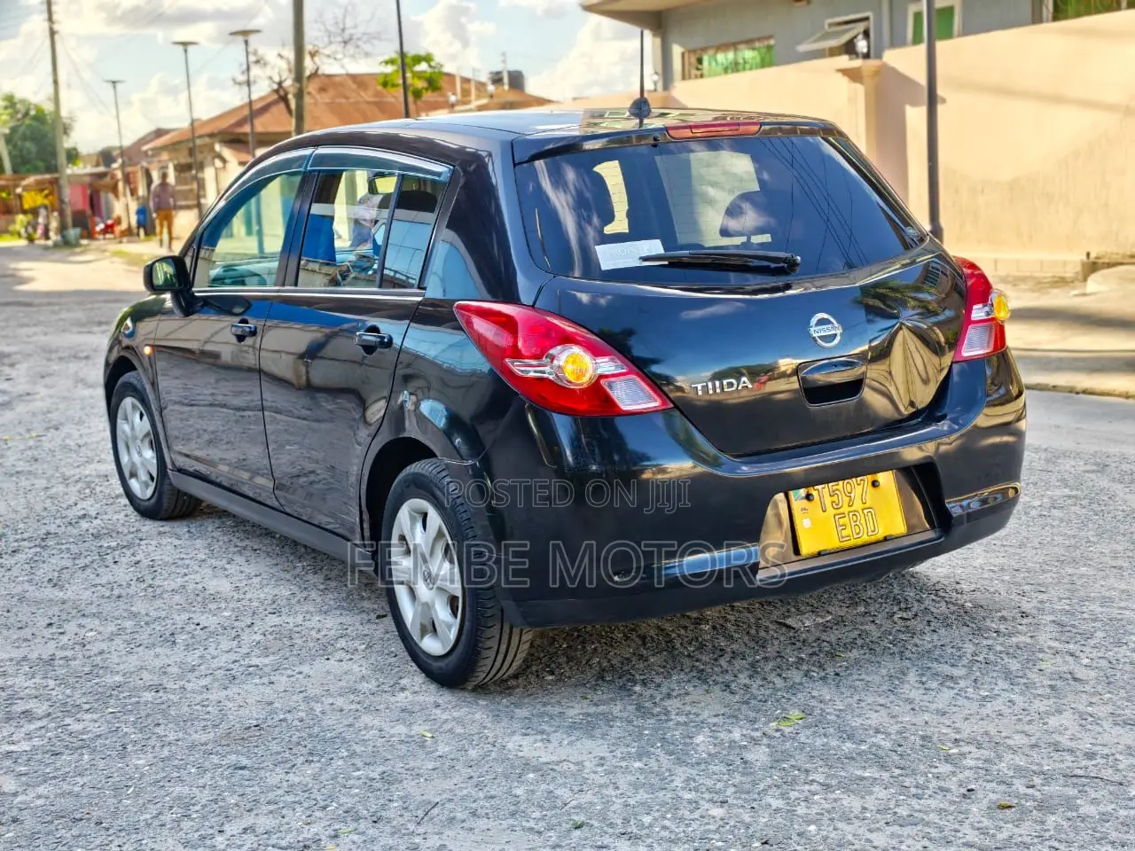 Nissan Tiida 2007 Black