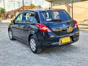 Nissan Tiida 2007 Black