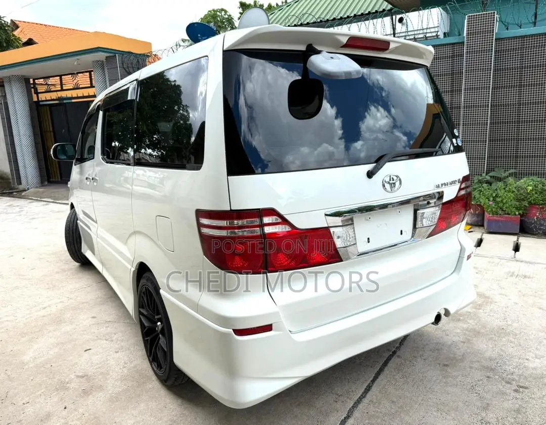 Toyota Alphard 2007 White