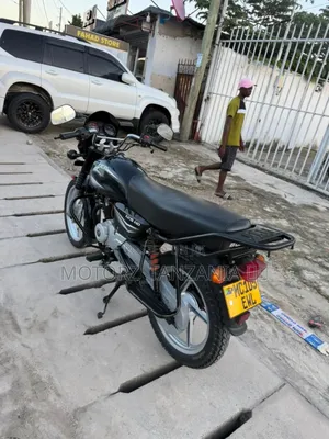 Bajaj Boxer 125 2025 Black