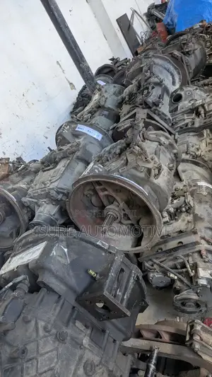 Used Genuine Gearbox for Trucks and Buses