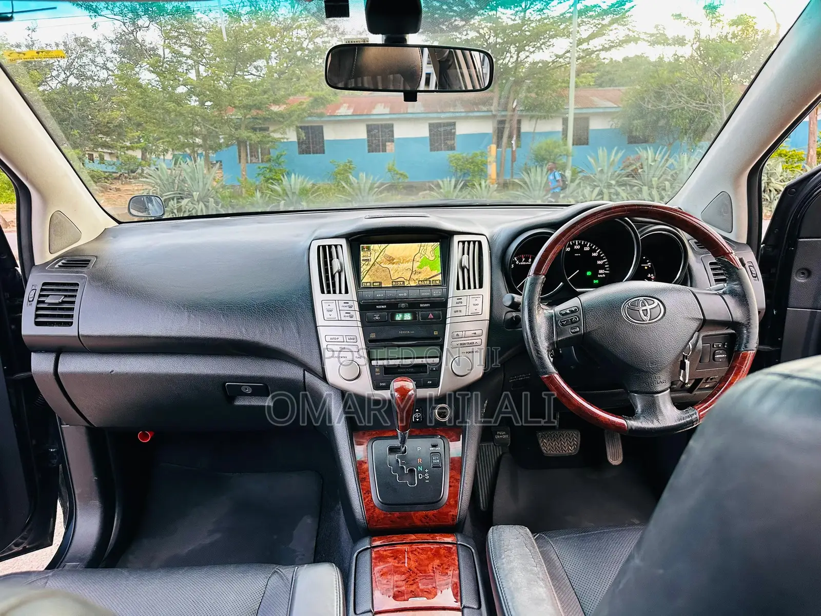 Toyota Harrier 2004 Gray