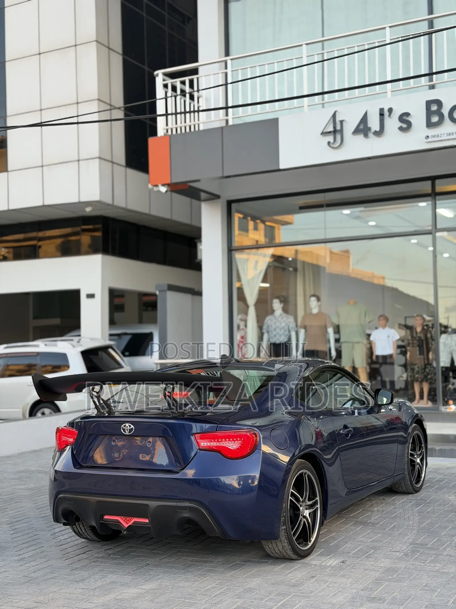 Toyota GT86 2013 Blue