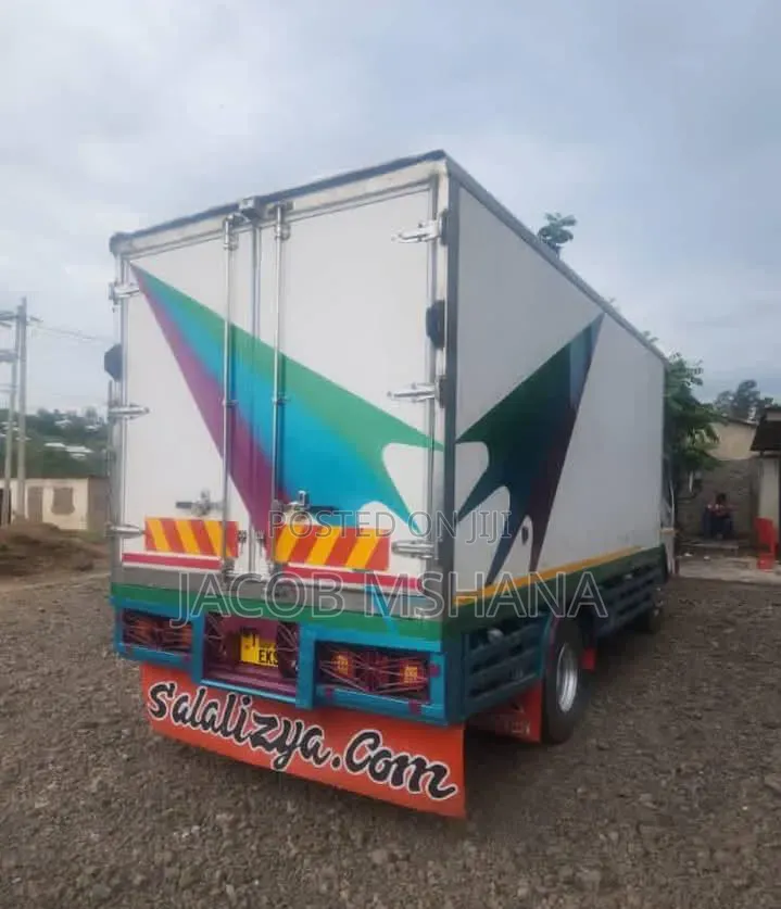 Canter Ya Friji :Ek
Gari Mpya
4d34 Turbo
Manual
Diesel
Full F