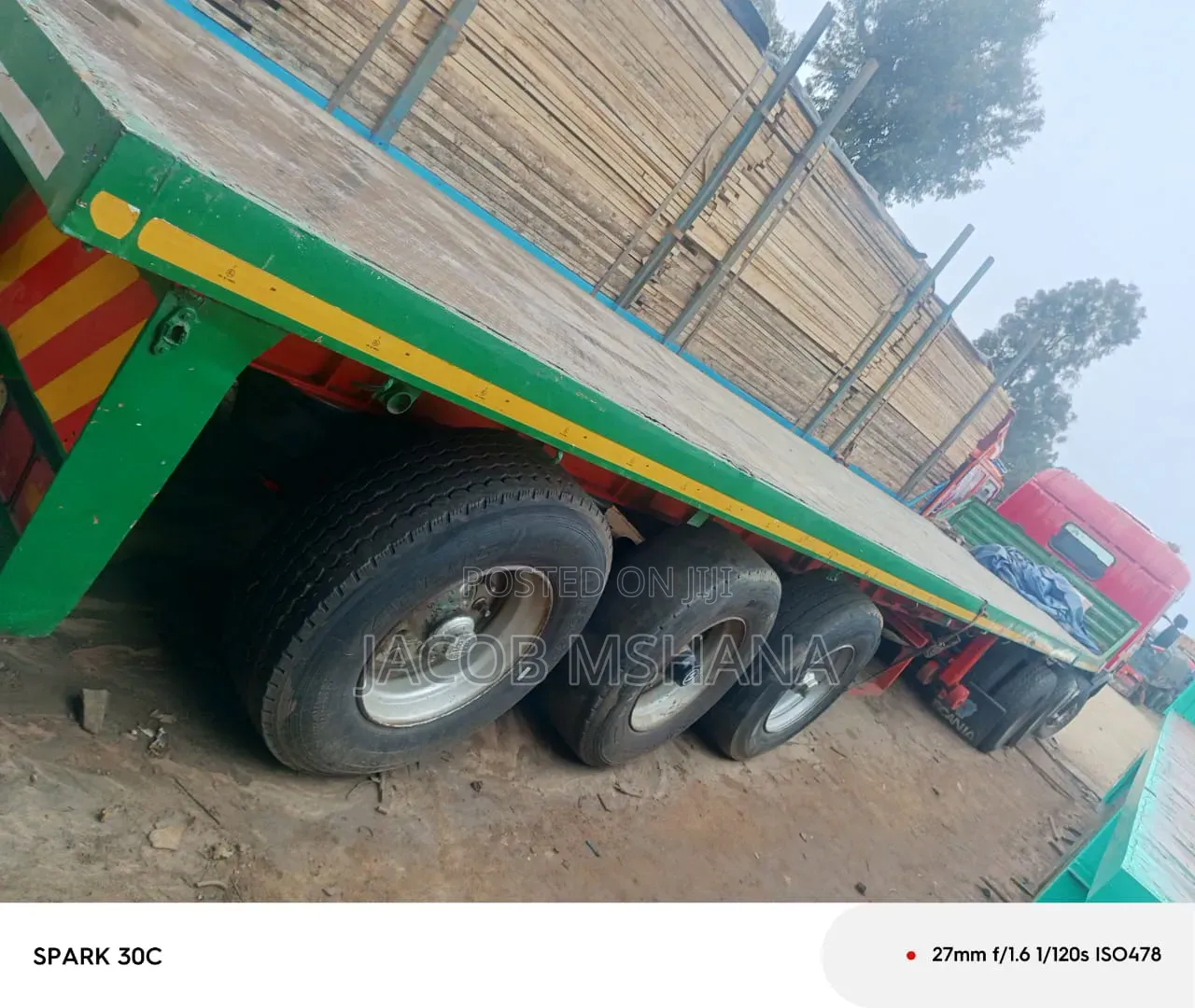 Semi 114 380