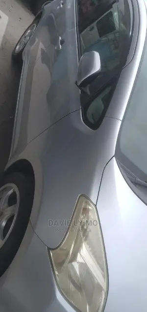 Toyota Ractis 2006 Silver