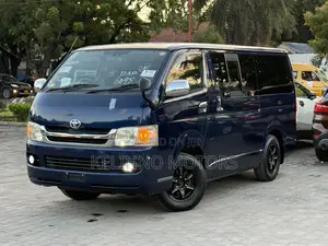 Toyota HiAce 2005 Blue