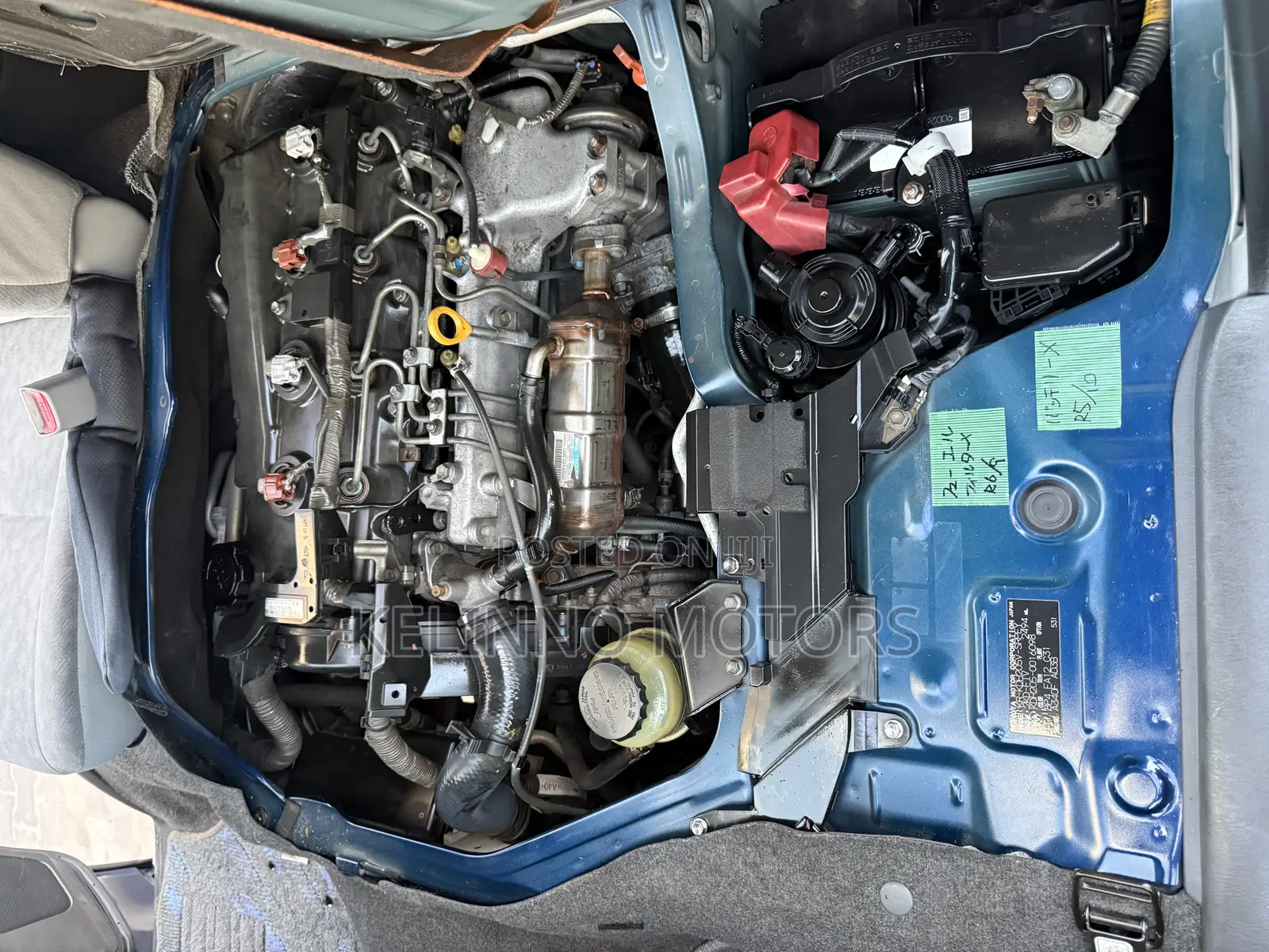Toyota HiAce 2005 Blue