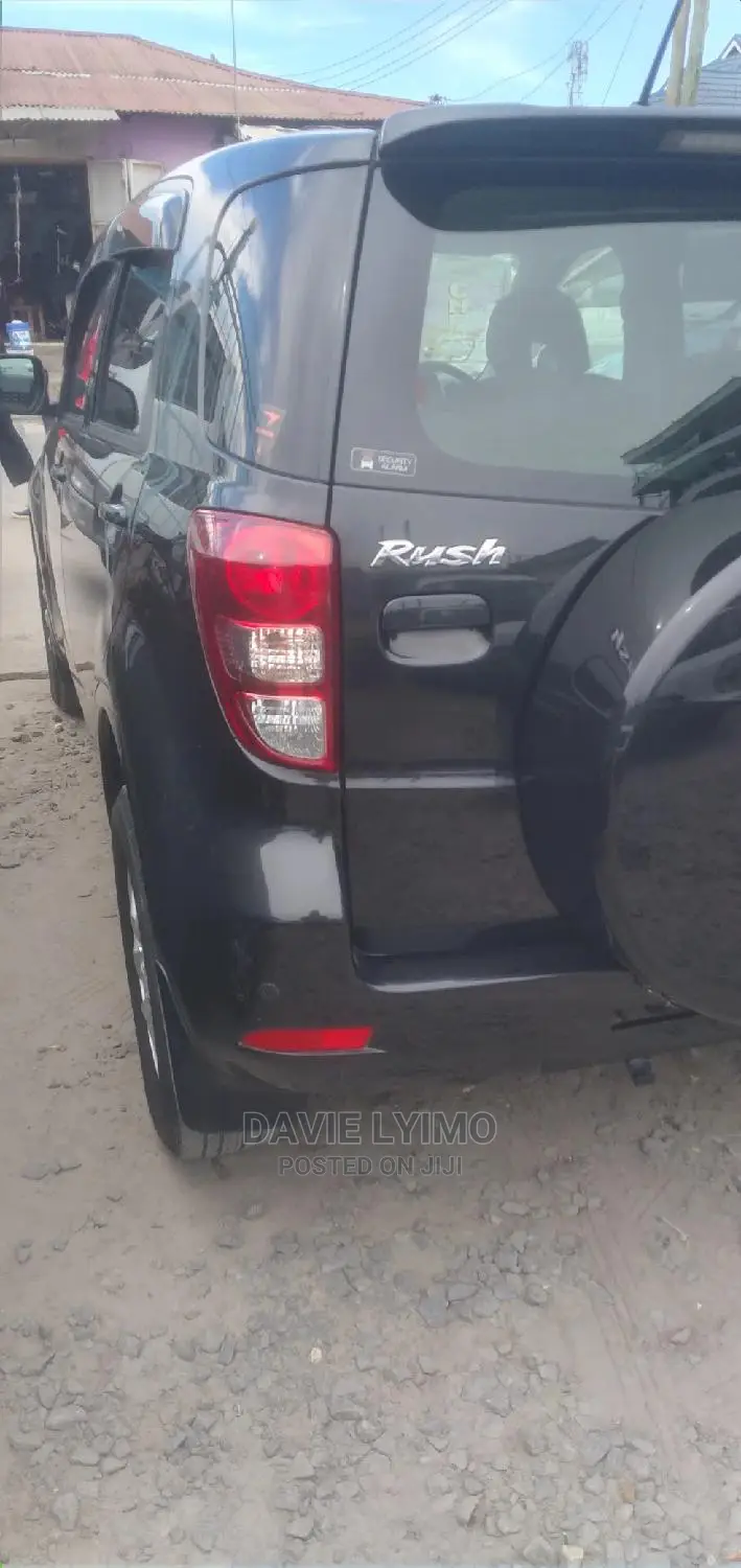 Toyota Rush 2006 Black