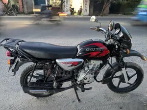Bajaj Boxer X125 2024