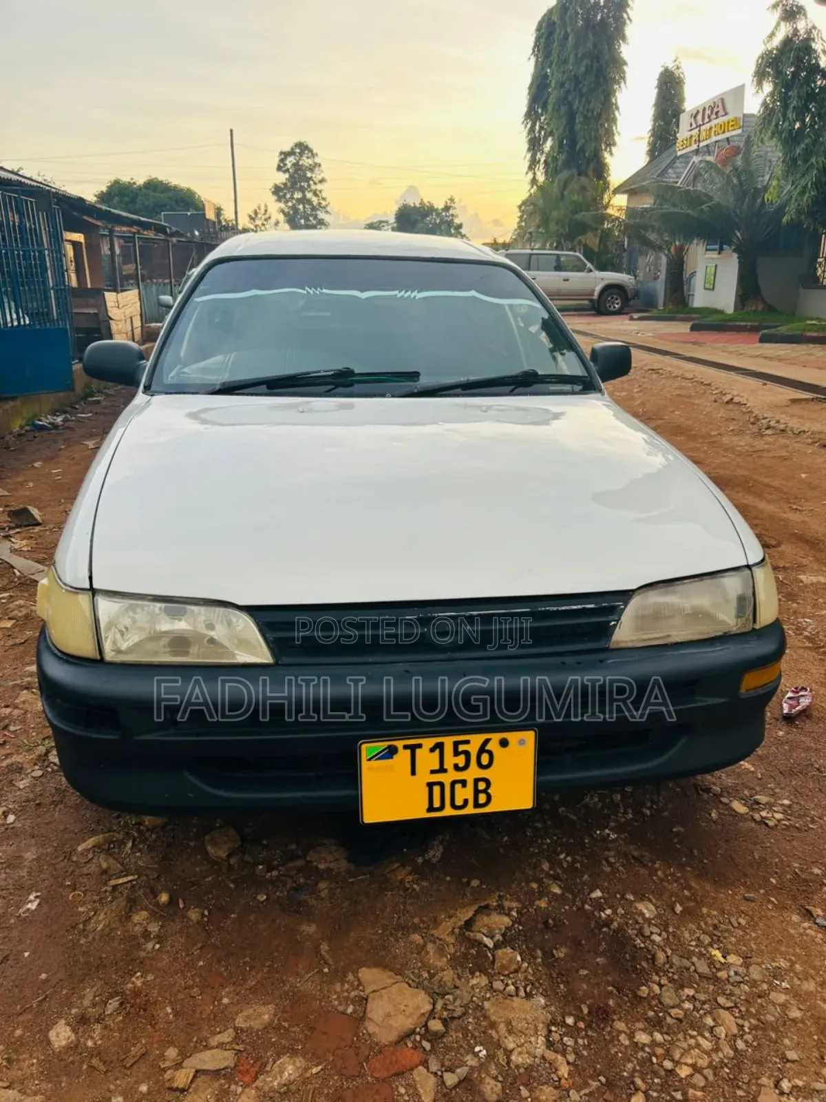 Toyota Corolla 2000 Pearl