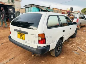 Toyota Corolla 2000 Pearl