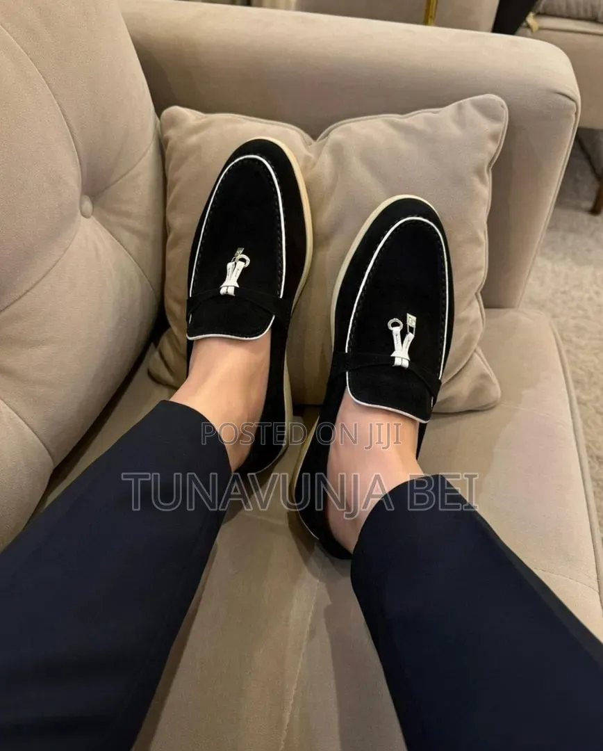 Loro Piano Moccains Classic
