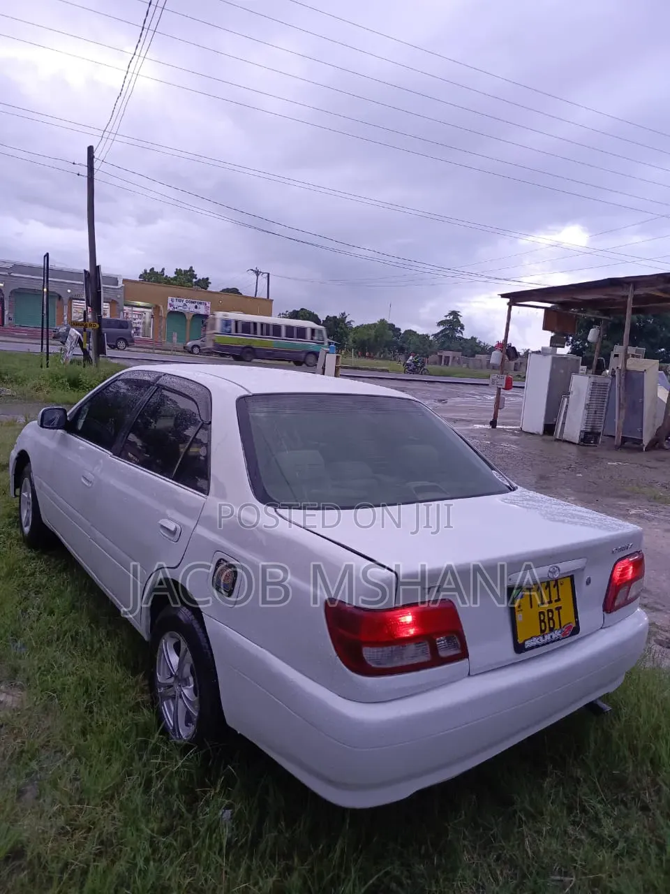 Toyota Carina 1999 White
