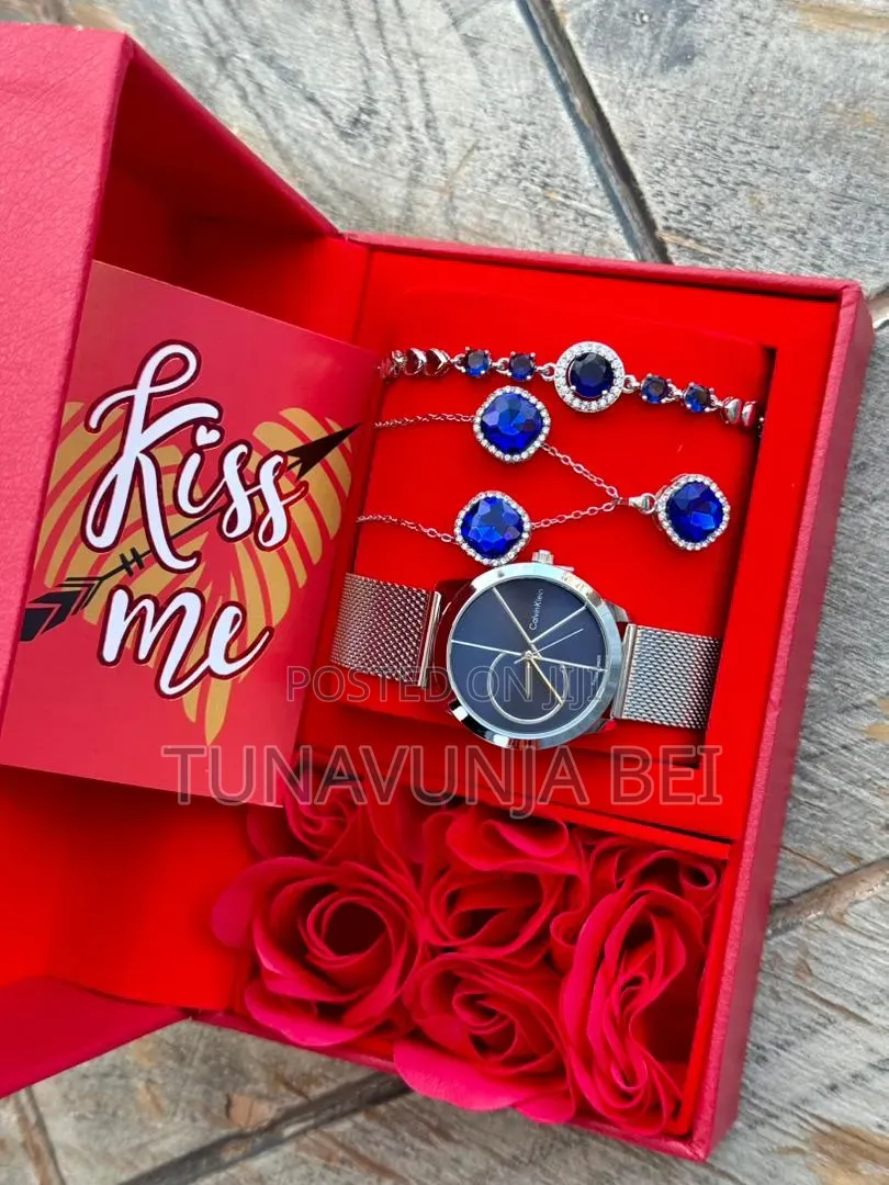New Ladies Set Watch 