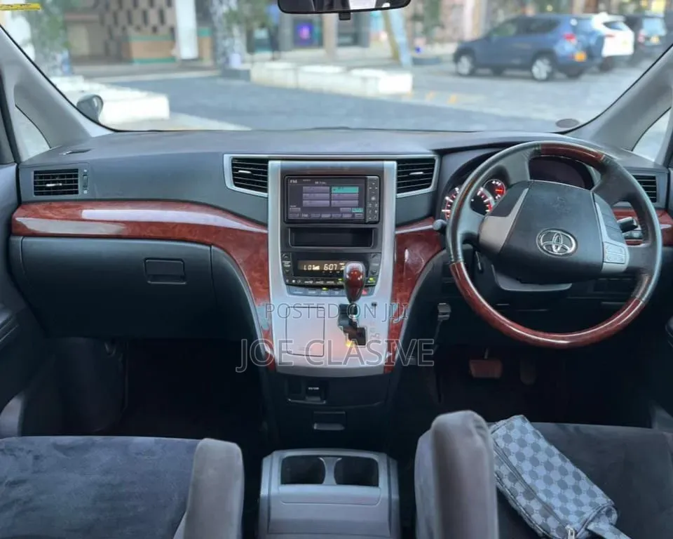 Toyota Alphard 2002 Matt Black