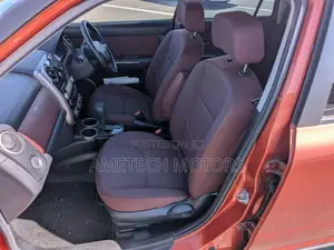 Mazda Verisa 2009 Orange