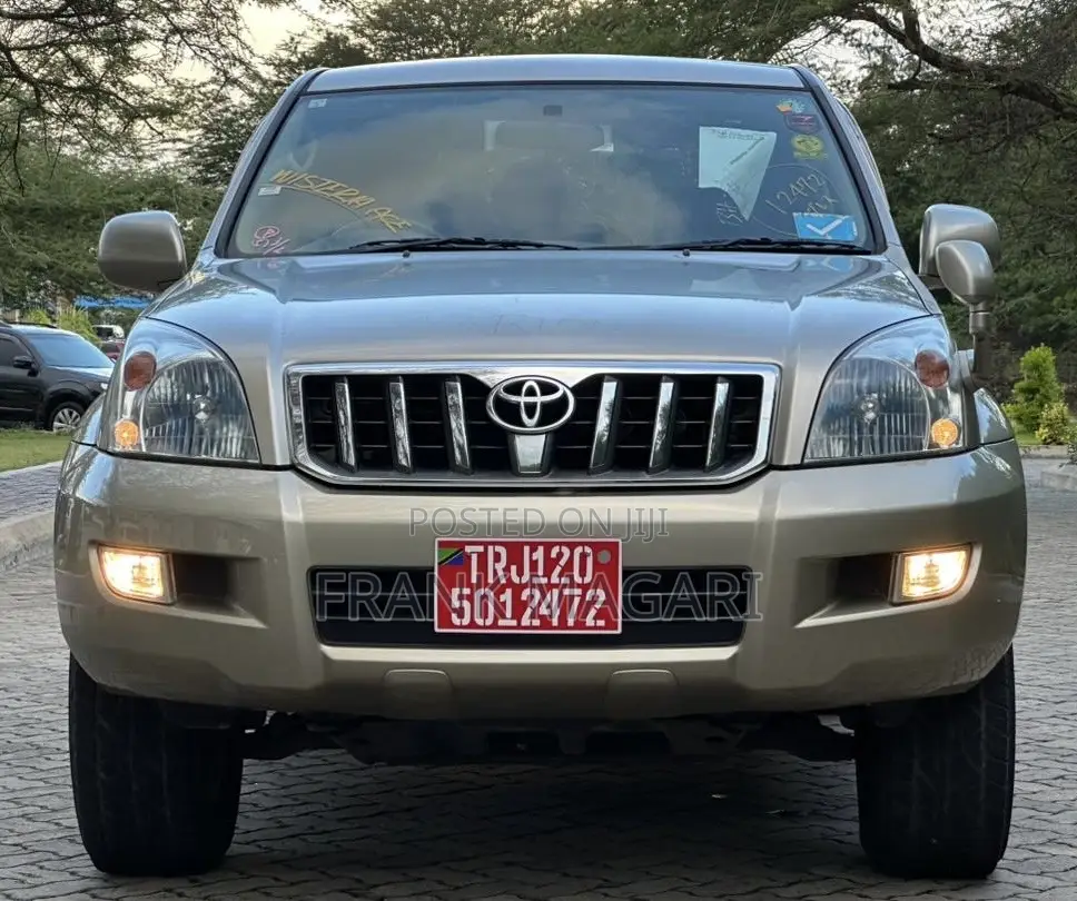 Toyota Land Cruiser Prado 2006 Gold
