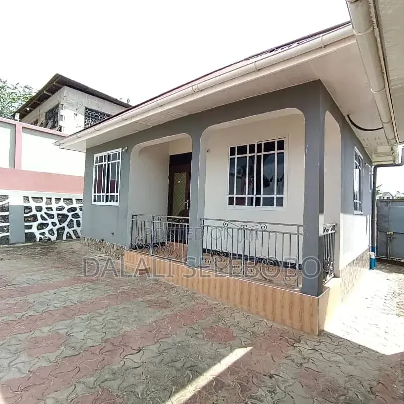 2bdrm Bungalow in Mbezi Kibanda Cha, Kimara for rent