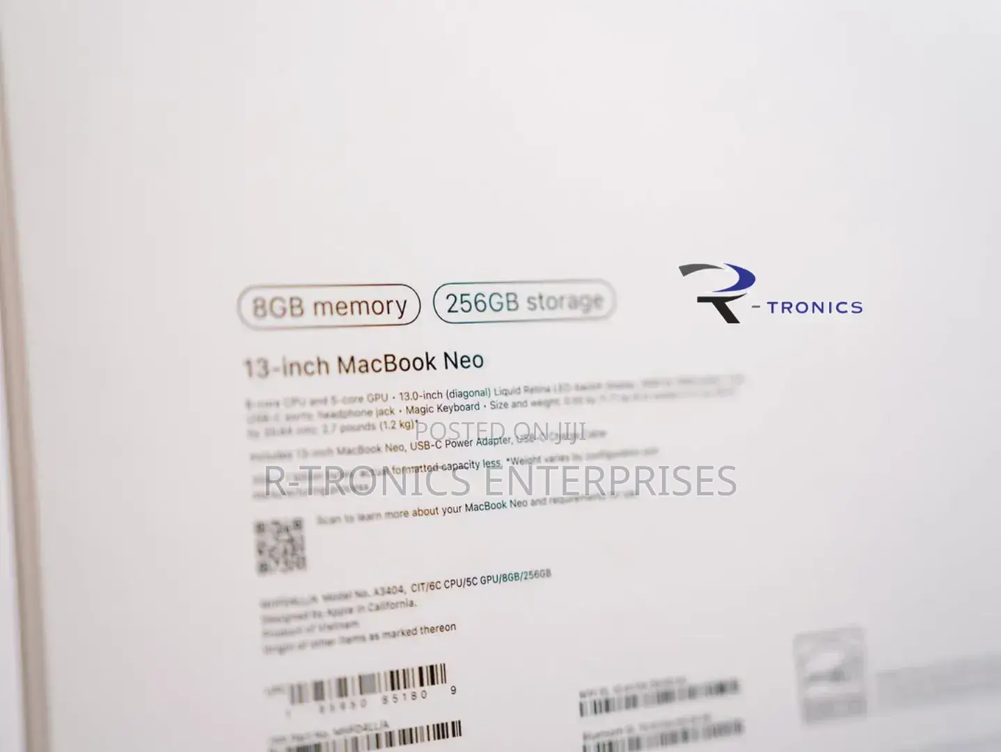 New Laptop Apple MacBook Neo 2026 8GB Intel Core M3 SSD 256GB