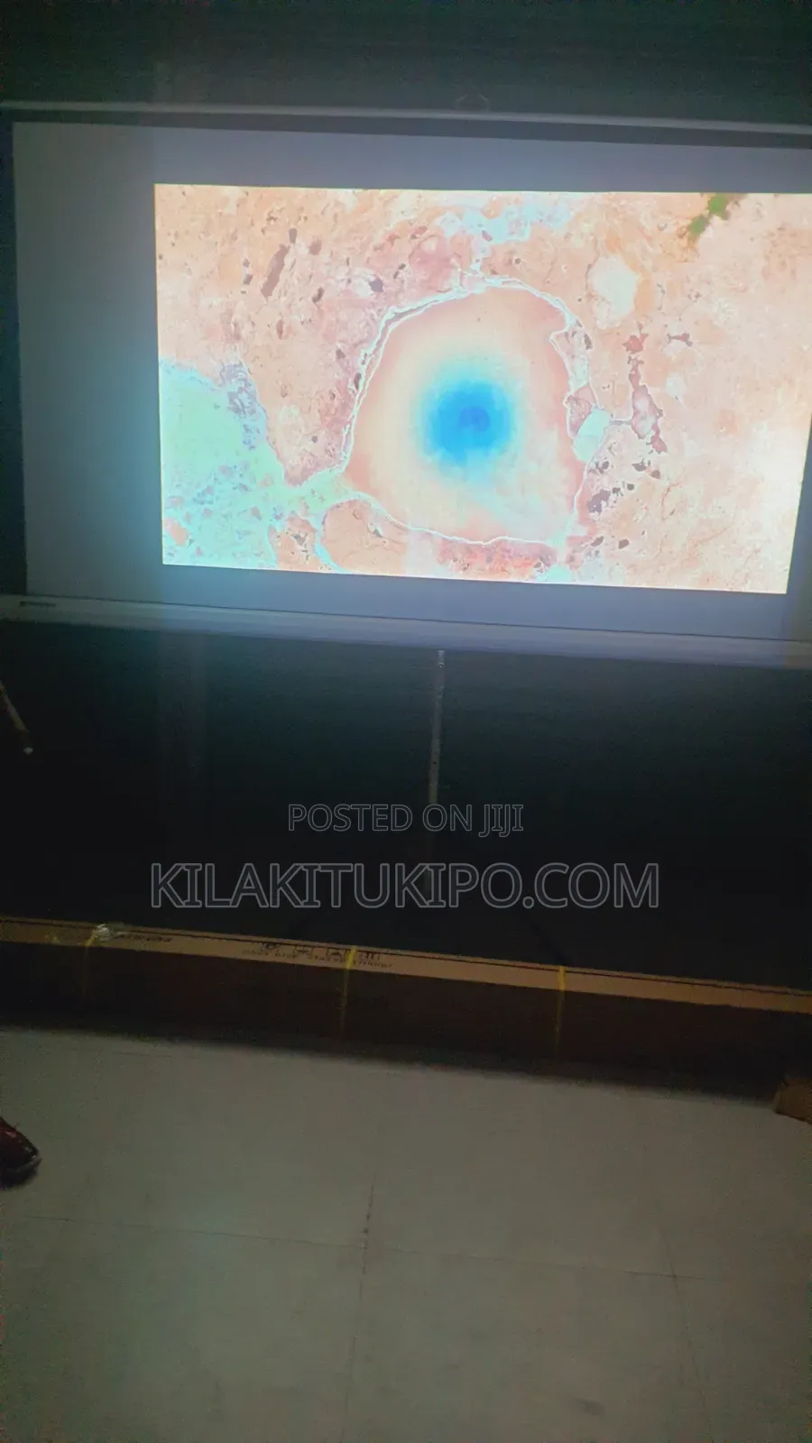 240×240cm.Screen Projector Tripod
