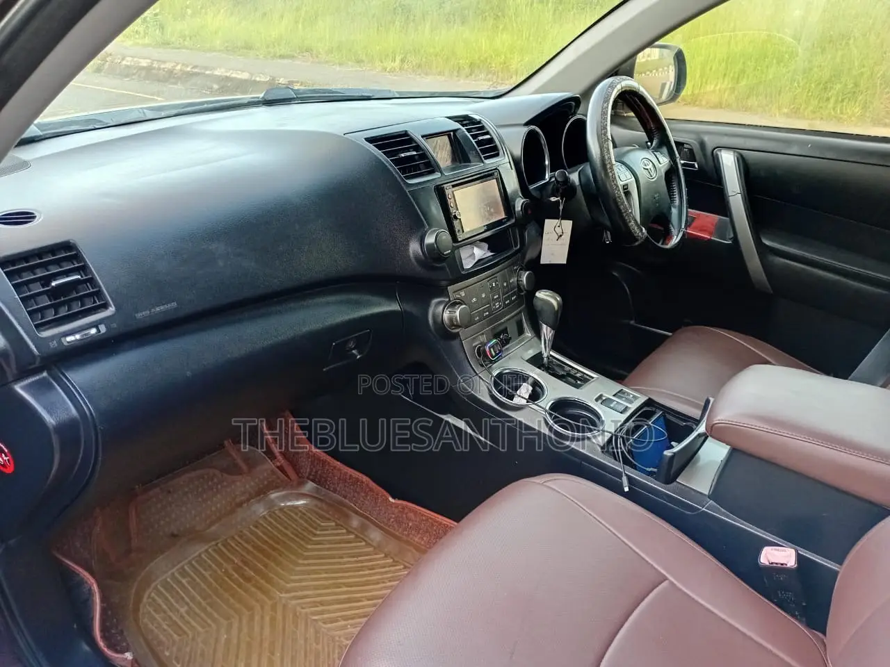 Toyota Kluger 2013 Maroon