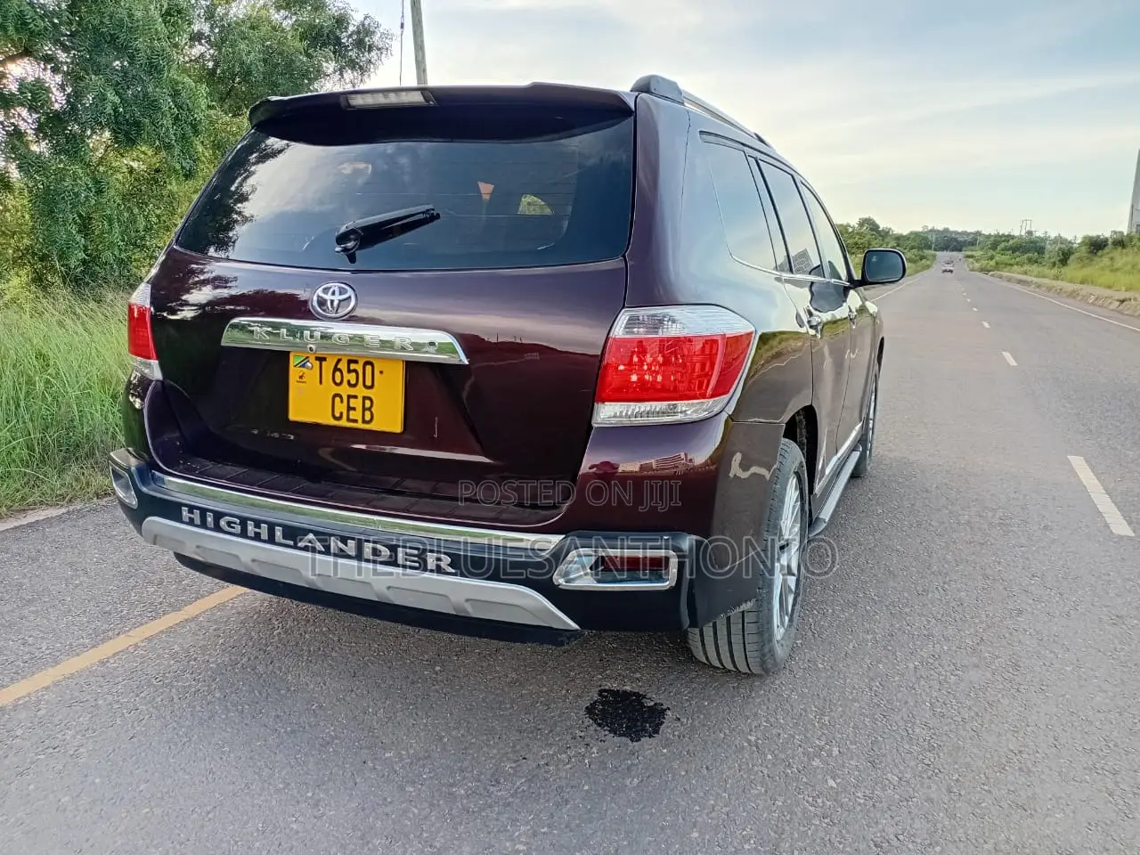 Toyota Kluger 2013 Maroon