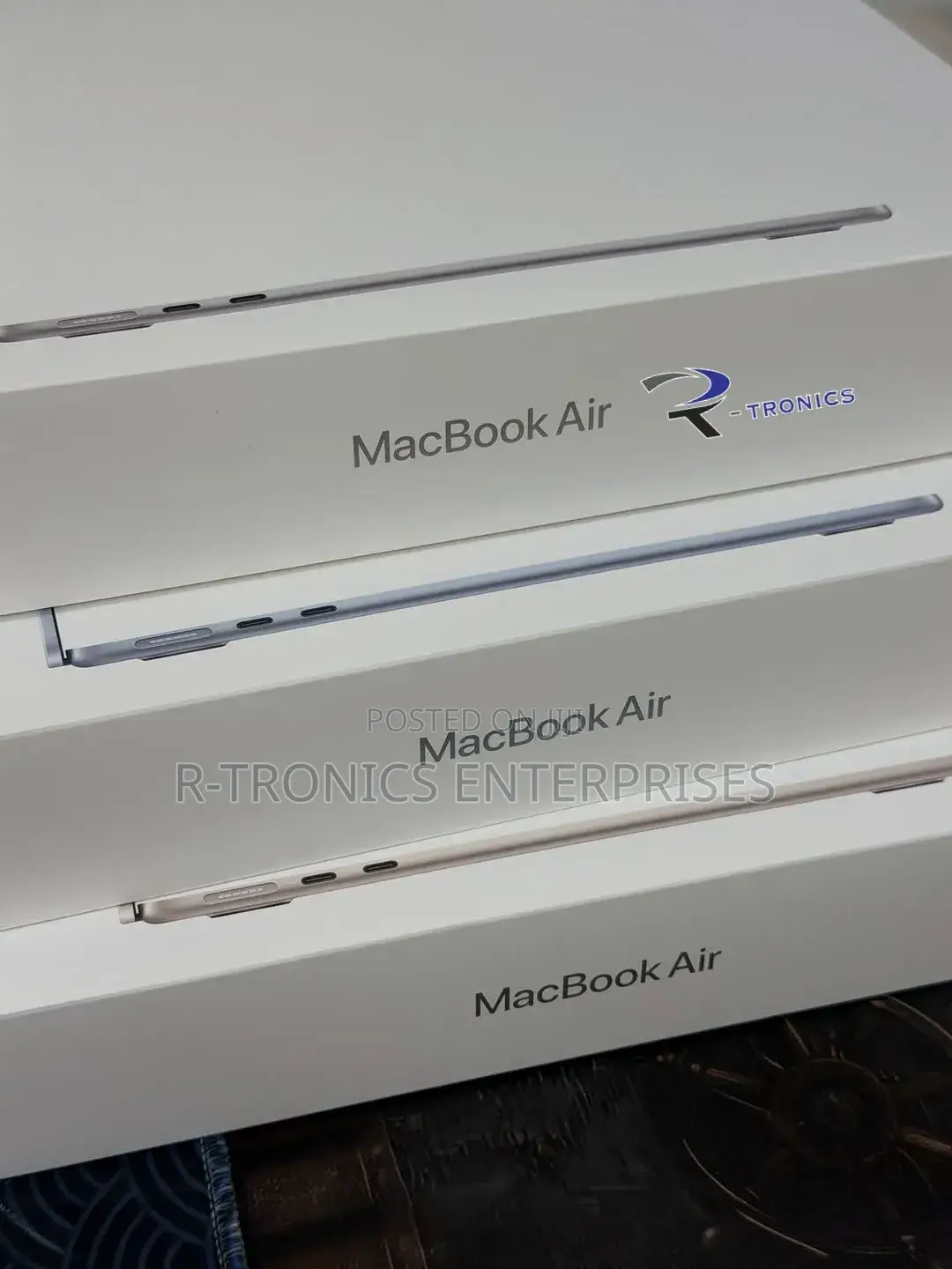New Laptop Apple MacBook Air 2026 M5 13-inch 16GB Apple M5 SSD 512GB