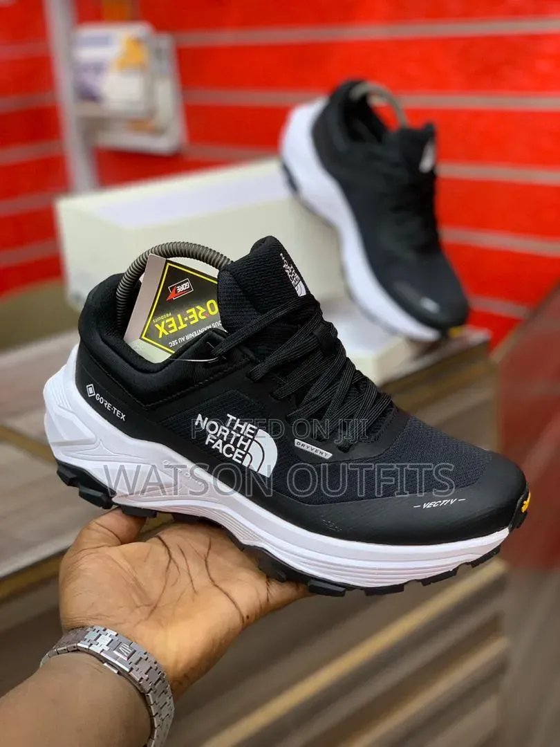 Men's Leather Shoes Goretex the North Face Brilliantly Branded